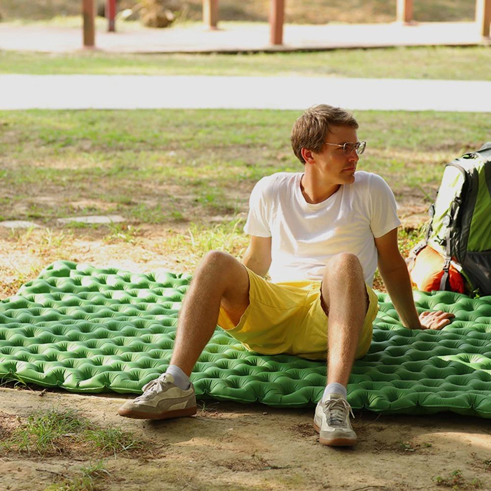 Colchão Inflável de Casal Para Camping - Com Travesseiros