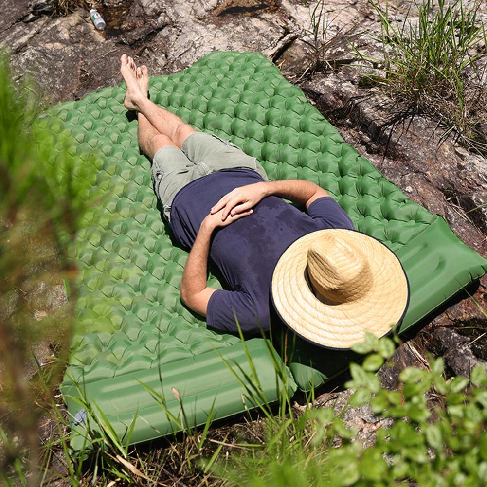 Colchão Inflável de Casal Para Camping - Com Travesseiros